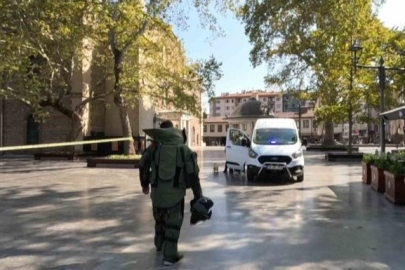 Zağnos Paşa Caami'nde bomba paniği!