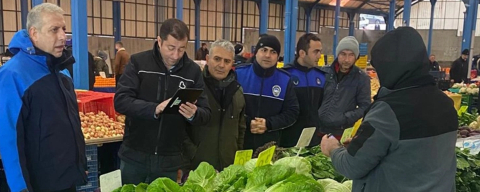 Balıkesir’de pazar yerleri hizmete uygun hale getiriliyor