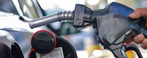 Benzine 1,07 lira zam