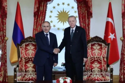 Cumhurbaşkanı Erdoğan, Paşinyan ile görüştü